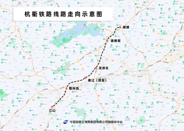 杭衢铁路常山江特大桥矮塔斜拉桥顺利合龙