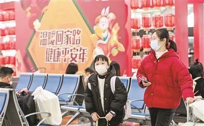 旅客眼里皆是回乡的期盼 春运首日，杭州东站的“热闹”又回来了！