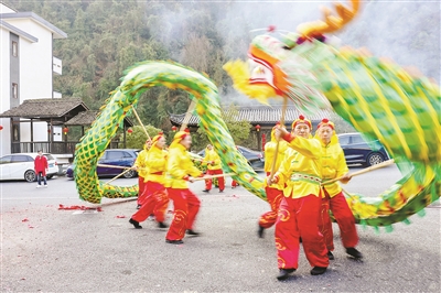 醇醇酒香“酿”出龙门秘境新年味
