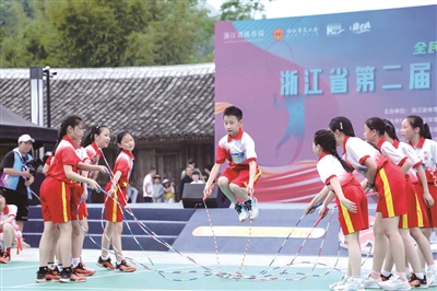 探寻赛事活力及文旅魅力  省第二届花样跳绳运动汇暨媒体采风在平阳举行