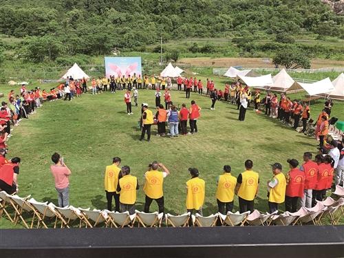 以花为媒，点亮“百人大团”心灯  温岭开展全市首次百名残疾人心理团辅