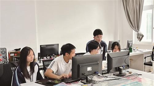 中职三年，他成为了更好的自己  从小白到强者，这个学生有点“牛”