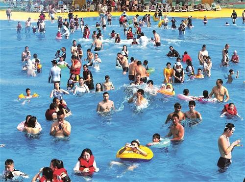 台州水上乐园人气旺