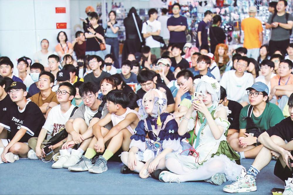 3天共1.5万人看展，需排队1个多小时入场——  古城动漫何以火出圈？