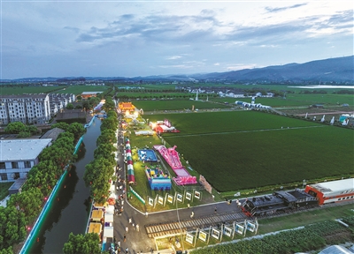 田边的灯火点亮夜经济
