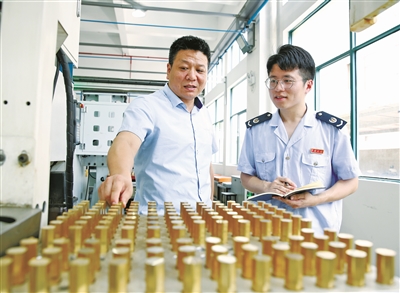 税收大数据“牵线”，畅通企业产销链