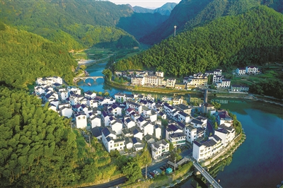 淳安下姜村荣获“世界最佳旅游乡村”