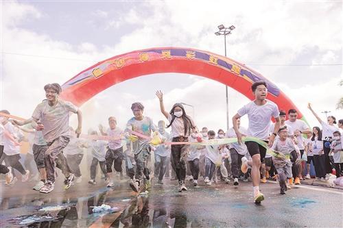 2023台州日出·白沙海浪音乐节圆满落幕  “这份秋日快乐，是白沙湾给的”