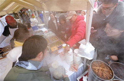 “千鹤妈妈的味道”火爆塘栖古镇，今天还有一天