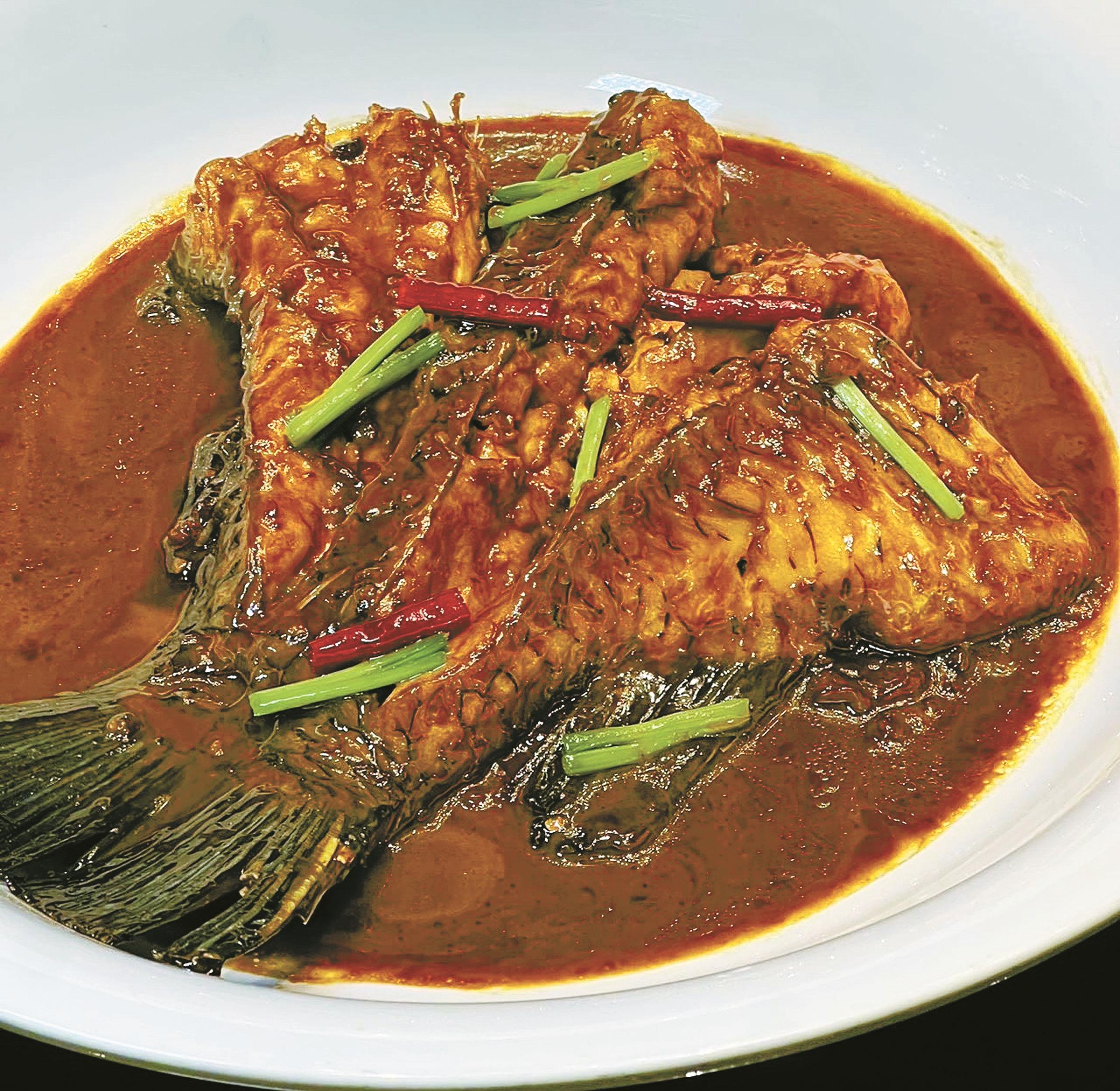 青鱼划水，“钱湖四宝”之首