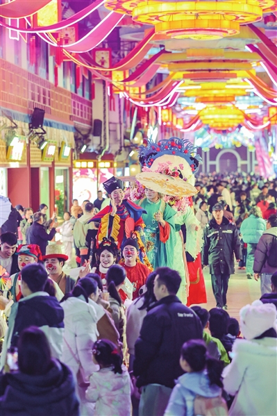 文旅融合焕新“助燃”春节消费