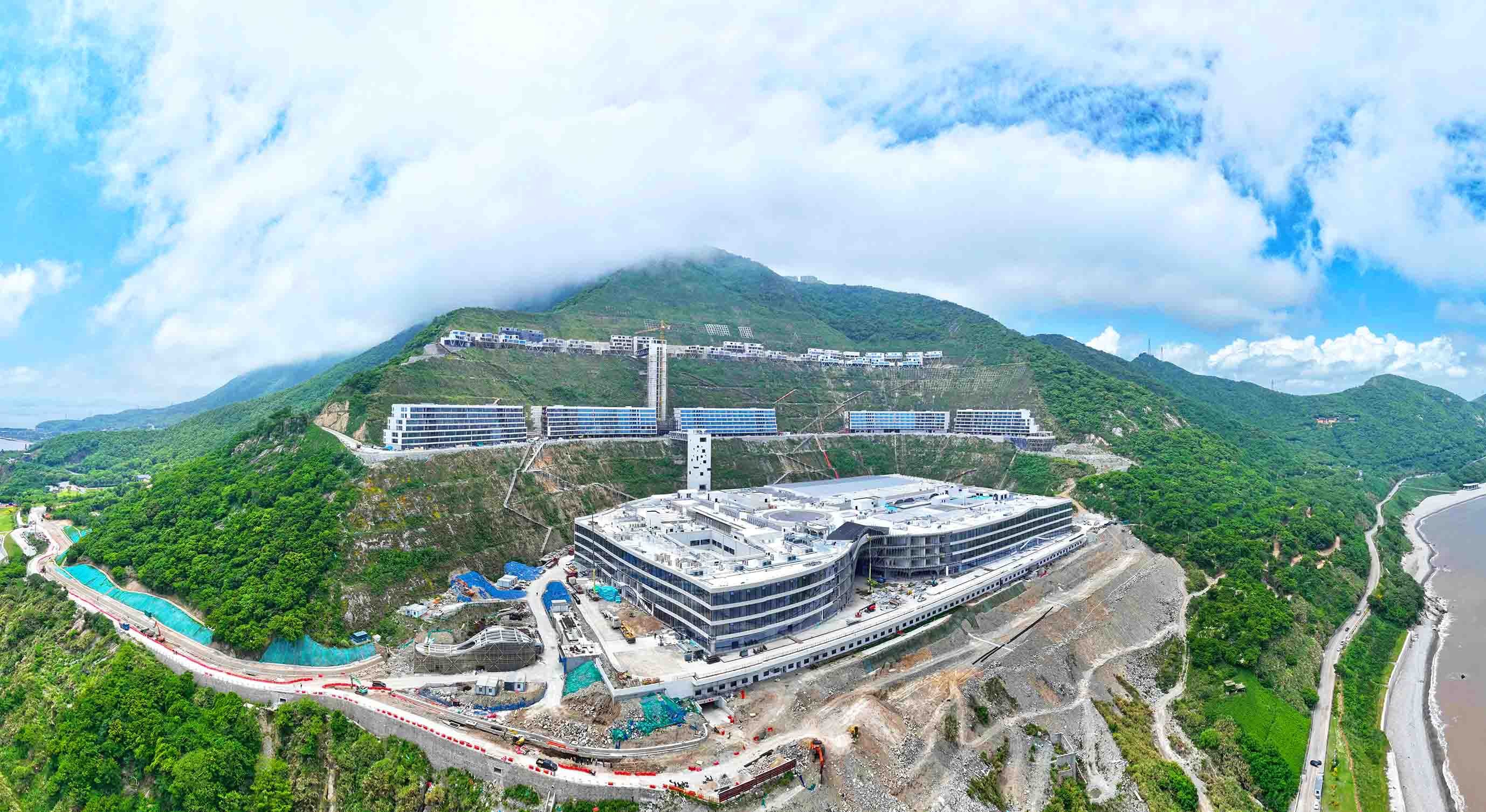 “天空之城”项目建设进度达80%