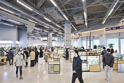 全球首家TravelDepot店落地桐庐东站 从“交通节点”到“体验舞台”，桐庐