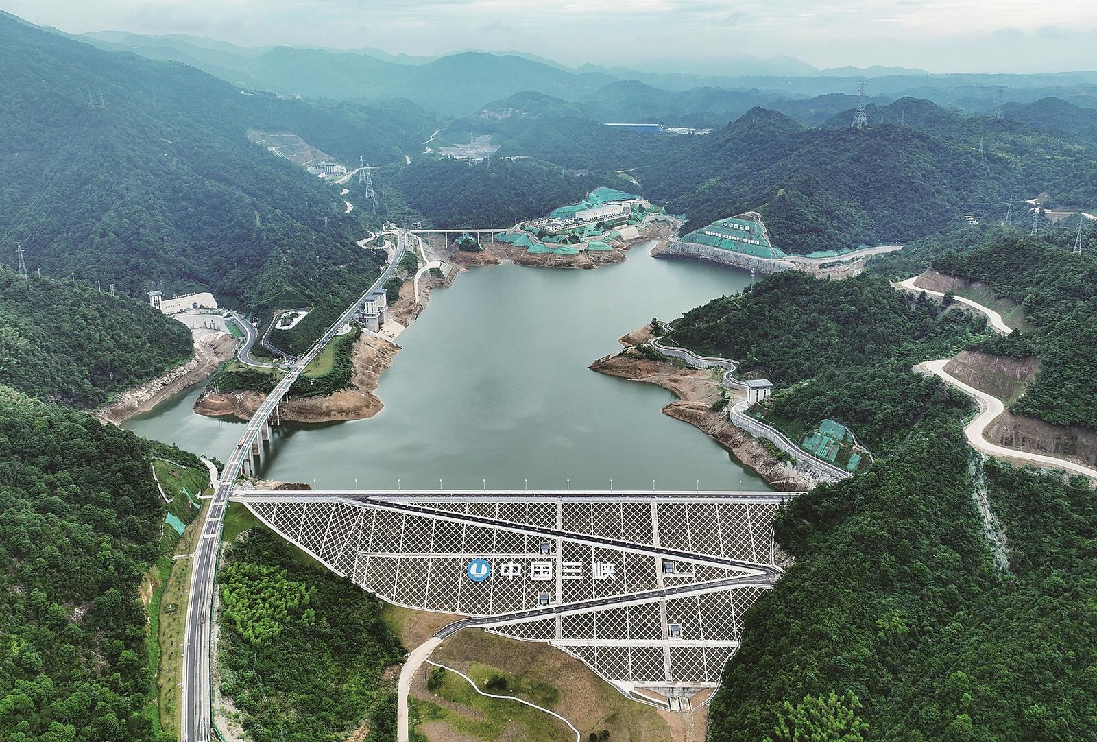 天台抽水蓄能电站全面投产 “超级充电宝”蓄能山水间