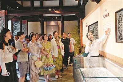 循迹而行汲养分 实景课堂厚根基 ——全国青年理论宣讲大赛参赛人员研学实践侧记