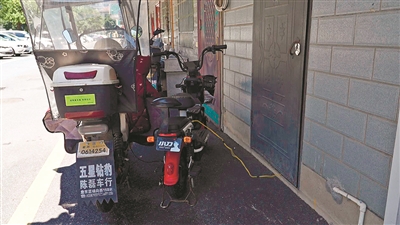电动自行车乱象治理： 意识要跟上 短板也要补