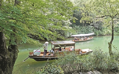 夏日西湖 秘境行舟